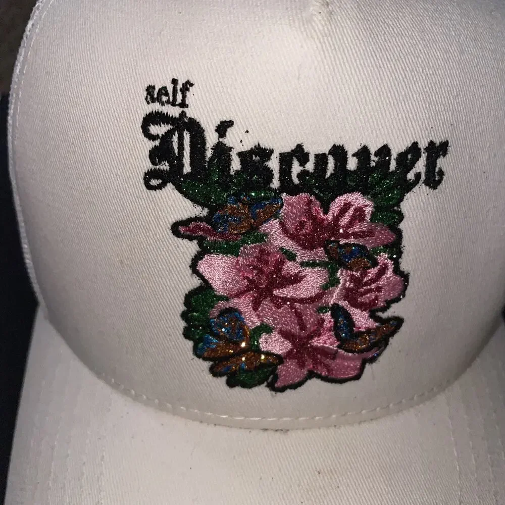 Trucker Hat Self Discover in White